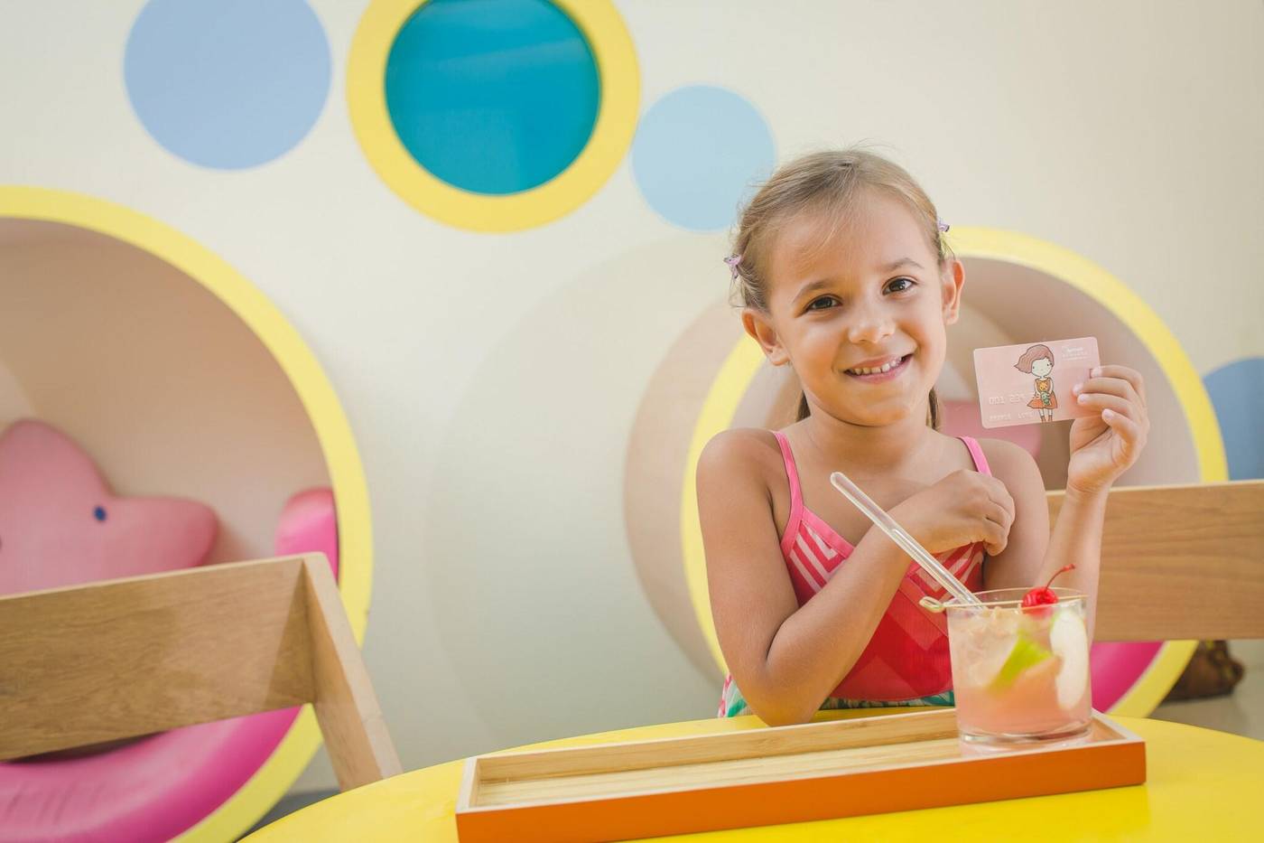 Renaissance-Phuket-Resort---Spa-Sports-and-Entertainment-72