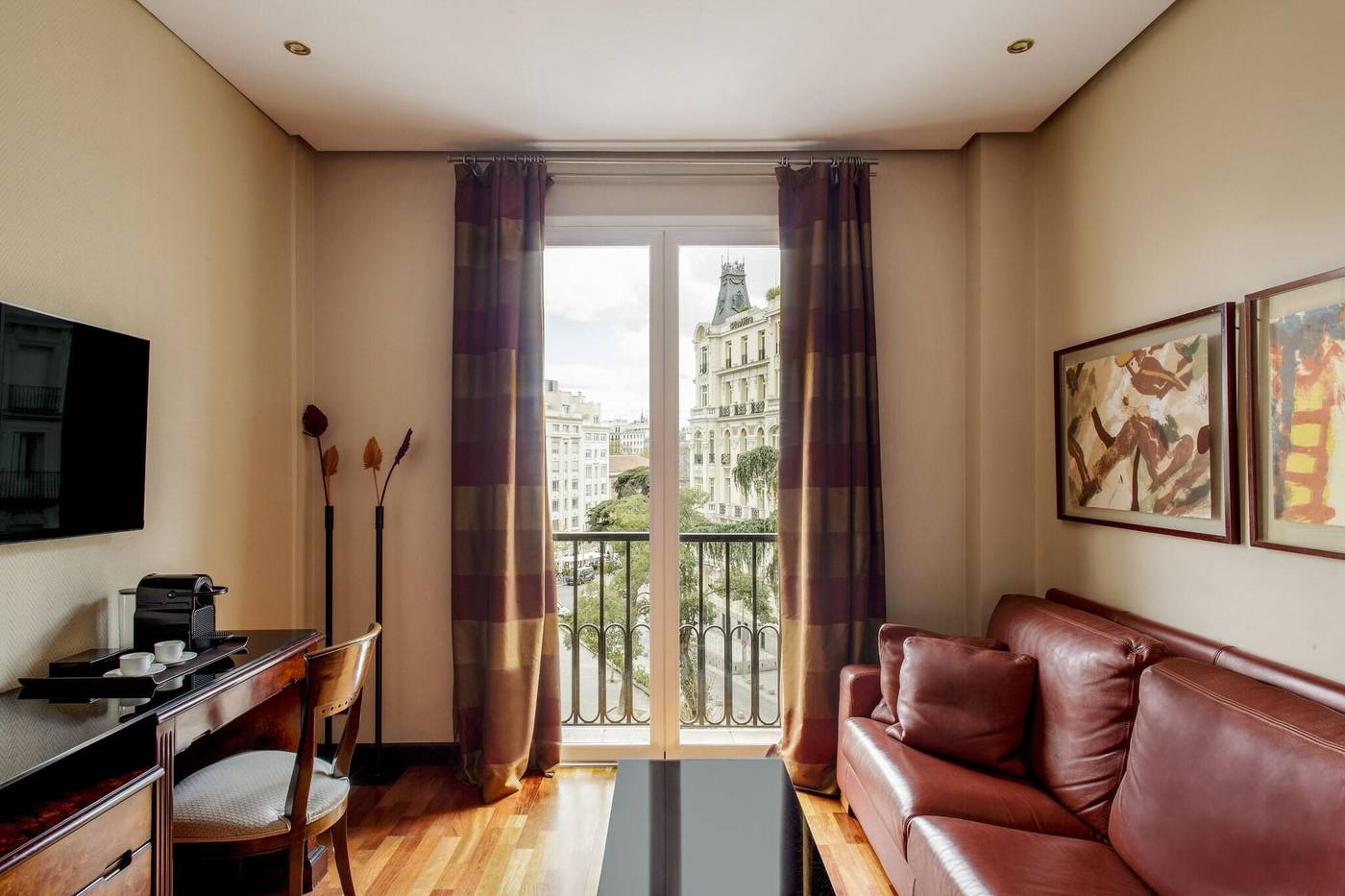 Hotel-Villa-Real-Room-36