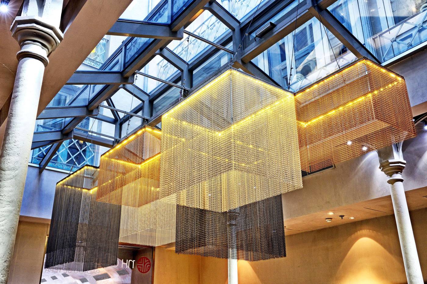 NH-Collection-Madrid-Palacio-de-Tepa-Lobby-72