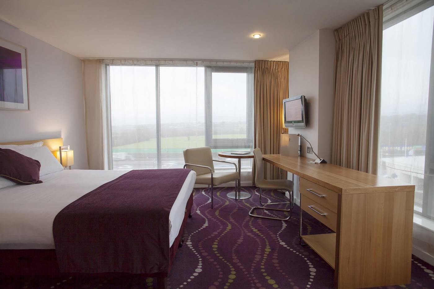 Louis-Fitzgerald-Hotel-Room-10