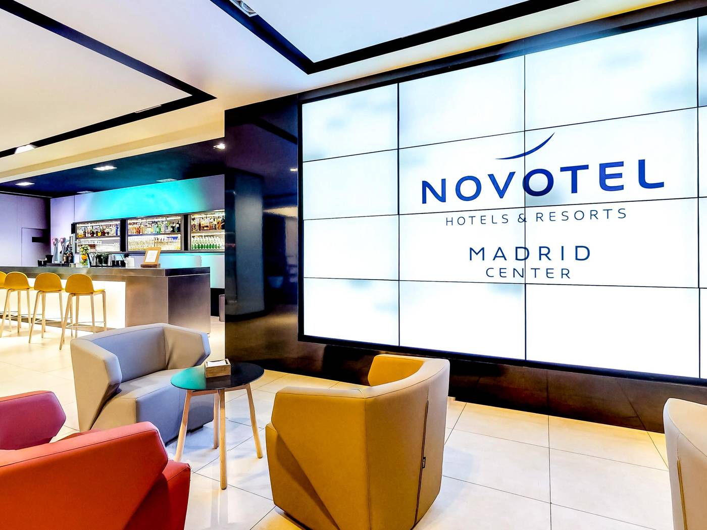 Novotel-Madrid-Center-Bar-13