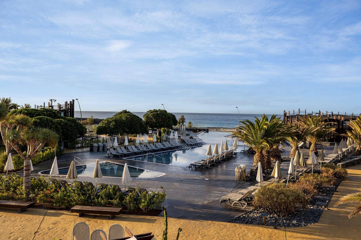 Barcelo-Tenerife-Pool-10