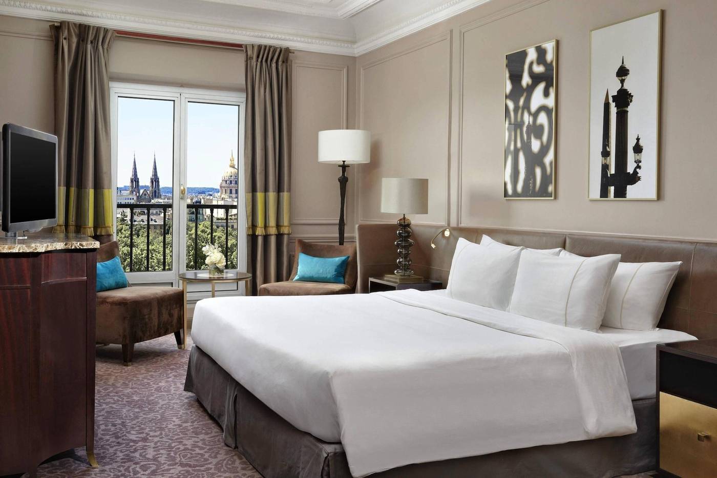 The-Westin-Paris-Room-25