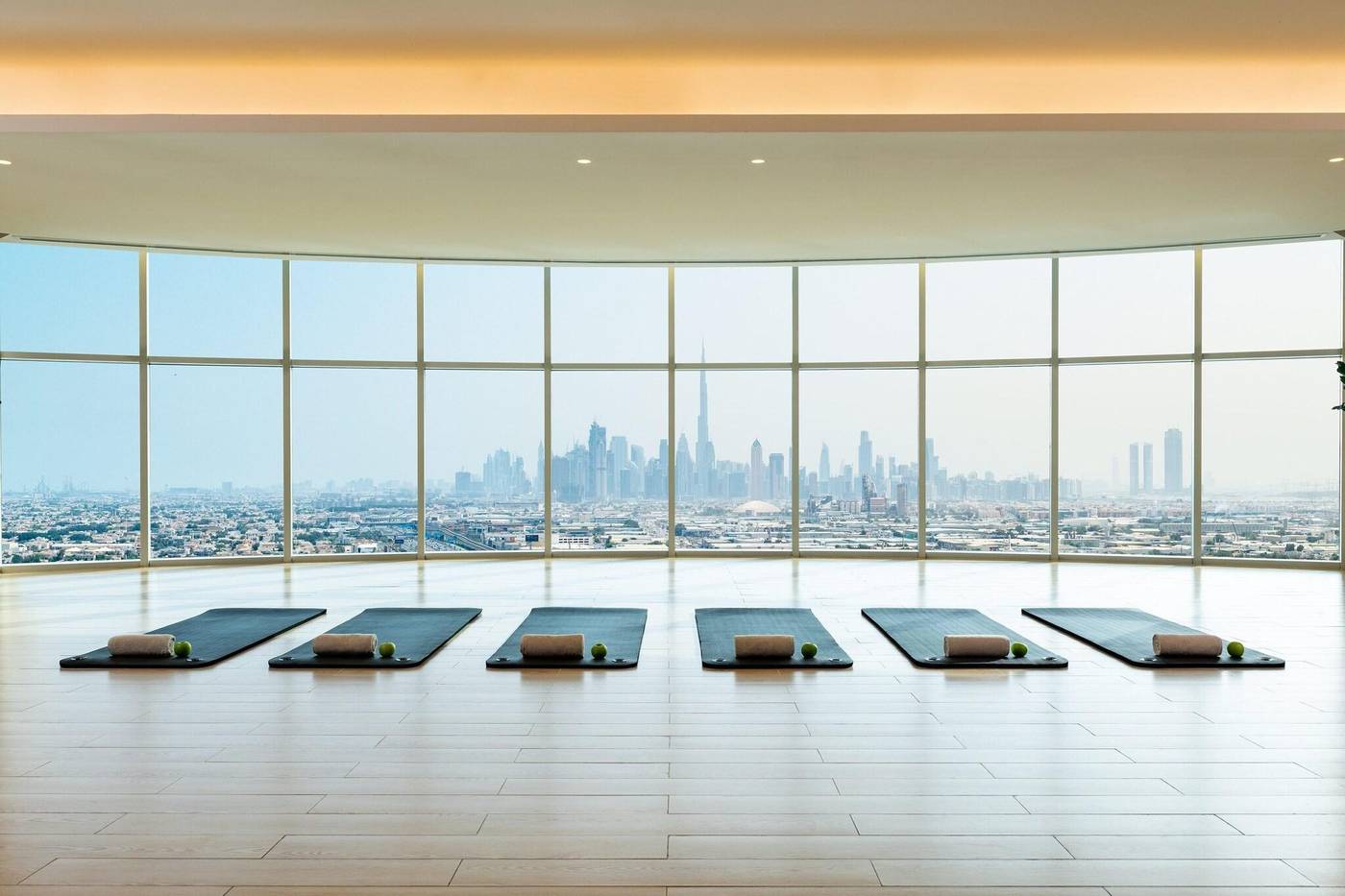 Sheraton-Dubai-Mall-of-the-Emirates-Hotel-Lobby-80