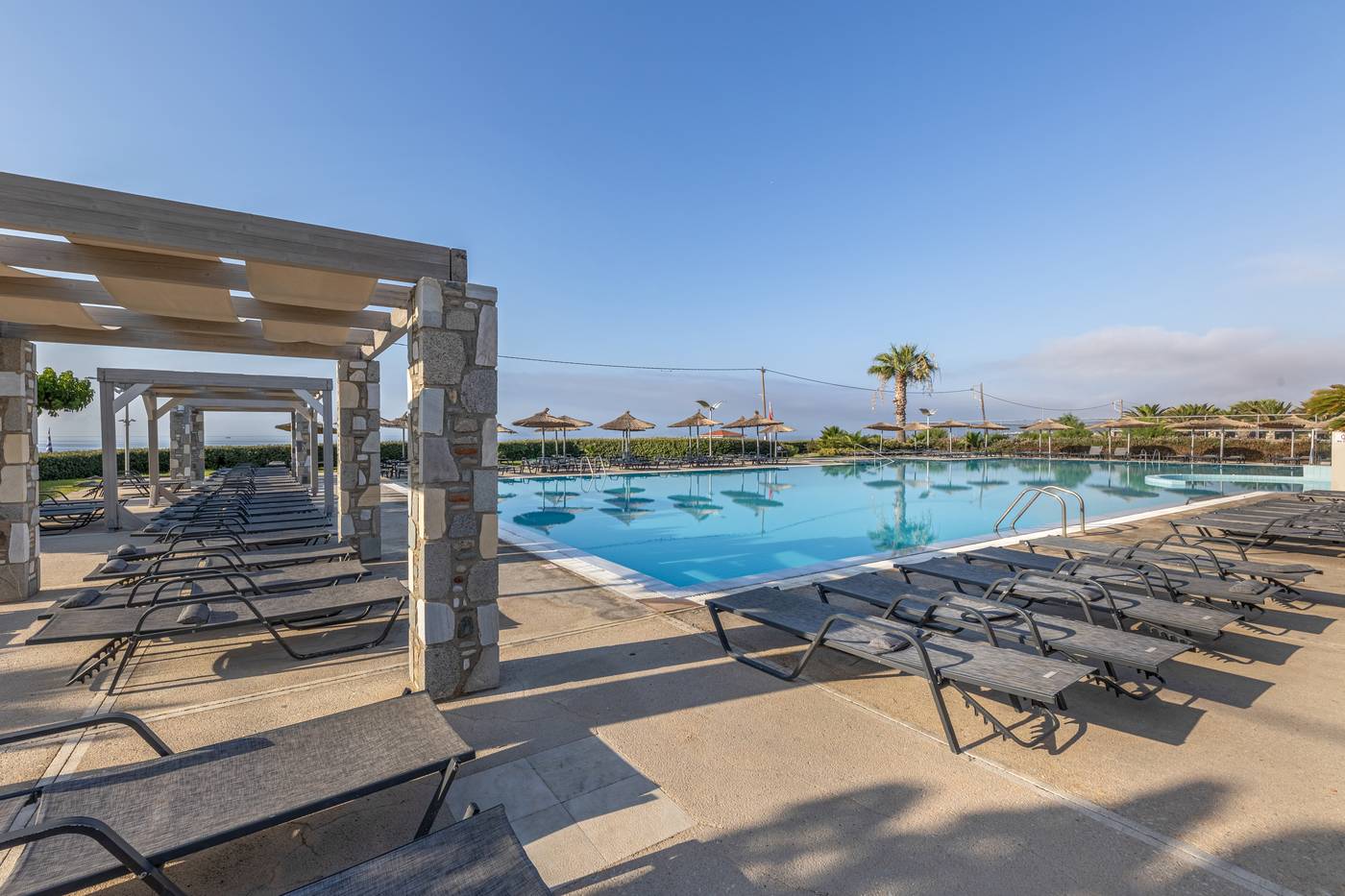 Akti-Palace-Ultra-All-Inclusive-Pool-12