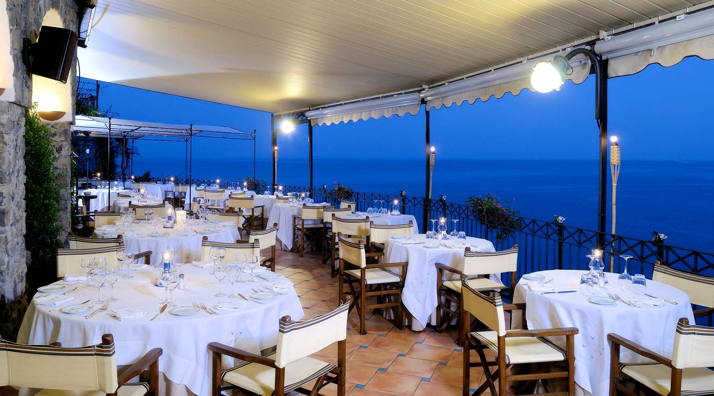 Ravello-Art-Hotel-Marmorata-Restaurant-6