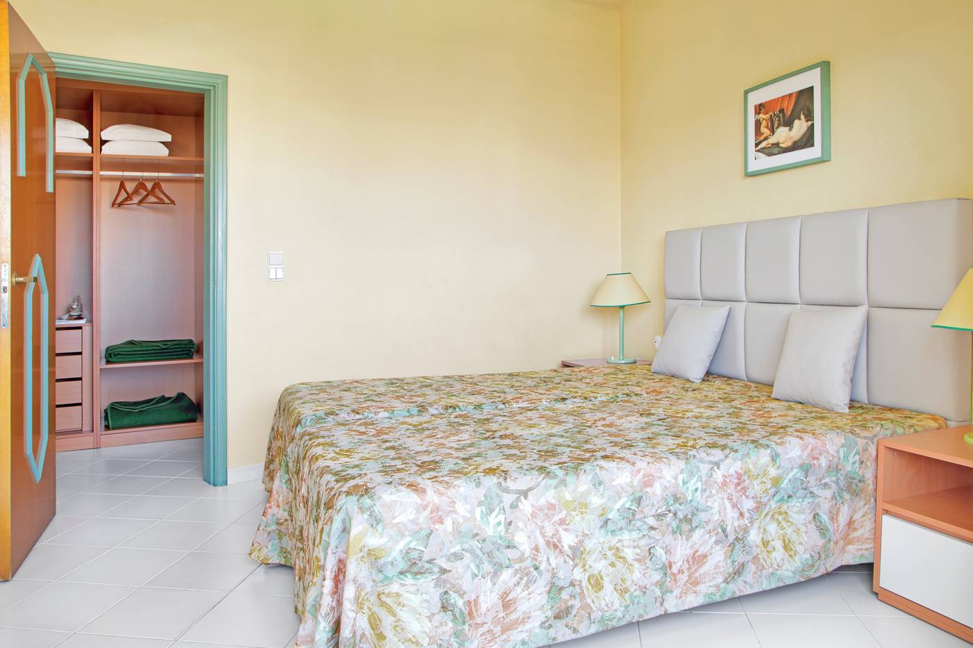 Ondamar-Hotel-Room-43