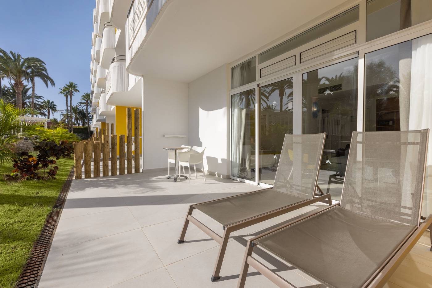 Abora-Catarina-By-Lopesan-Hotels-Room-12