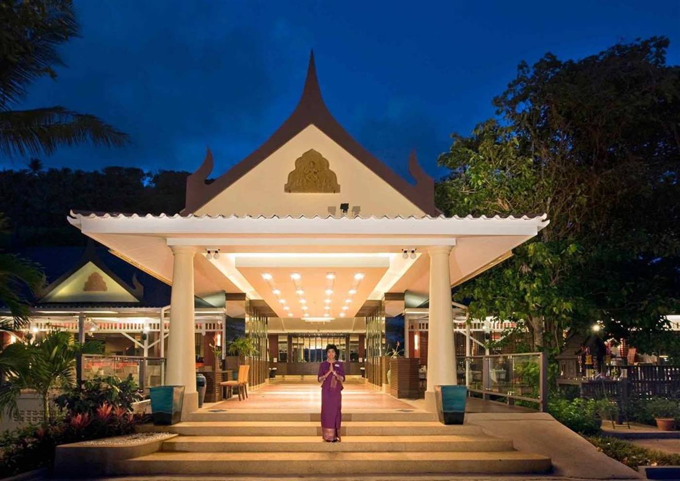 All-Seasons-Naiharn-Phuket-General-view-8