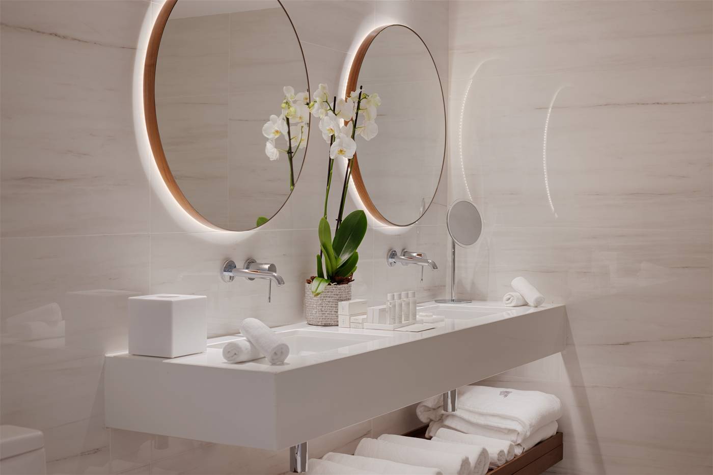 Grecian-Bay-Hotel-Room-73