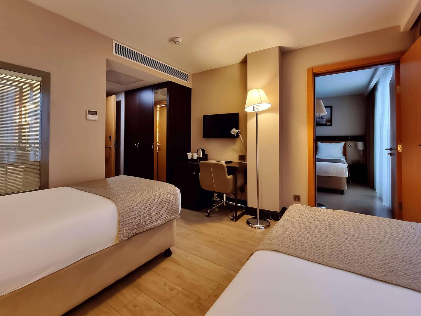 Port-Bosphorus-Hotel-Room-32