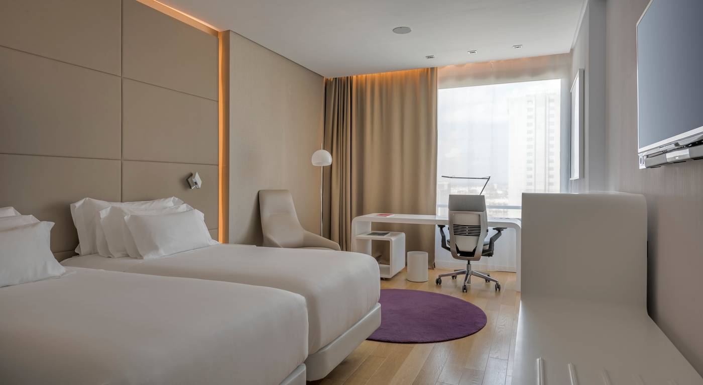 NH-Collection-Madrid-Eurobuilding-Room-51