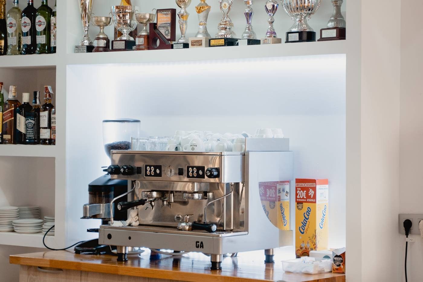 Luxmar-Apartments-Bar-43