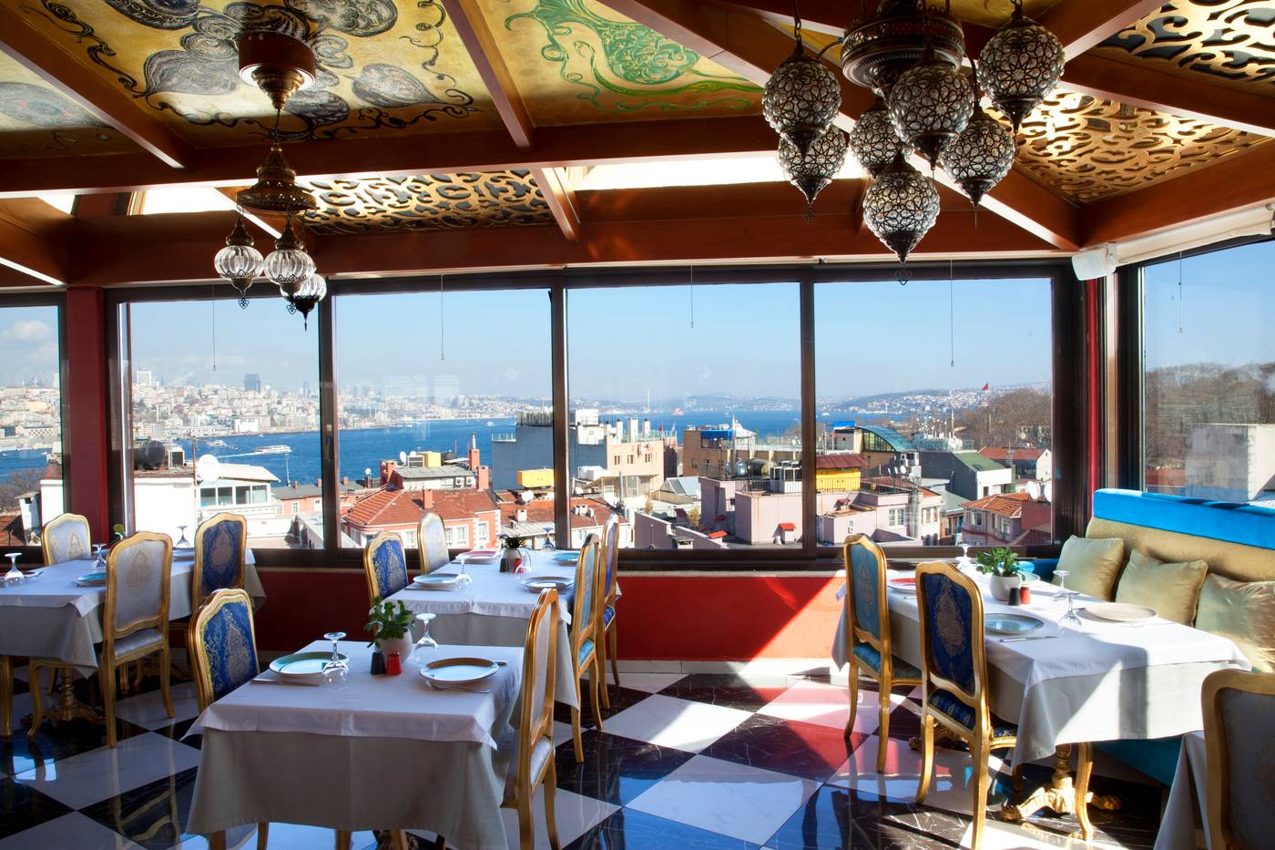 Seres-Hotel-Restaurant-12