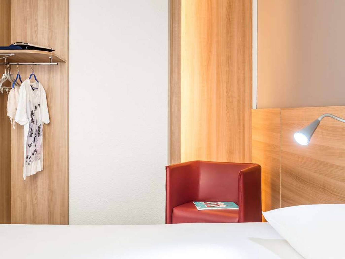 ibis-Styles-Paris-Alesia-Montparnasse-General-view-30