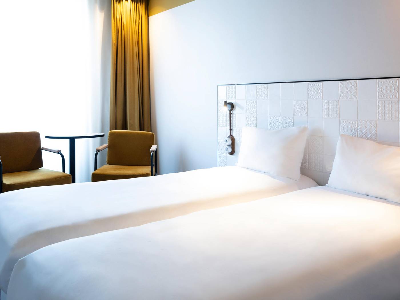 ibis-Styles-Paris-Gare-de-Lyon-TGV-Room-39
