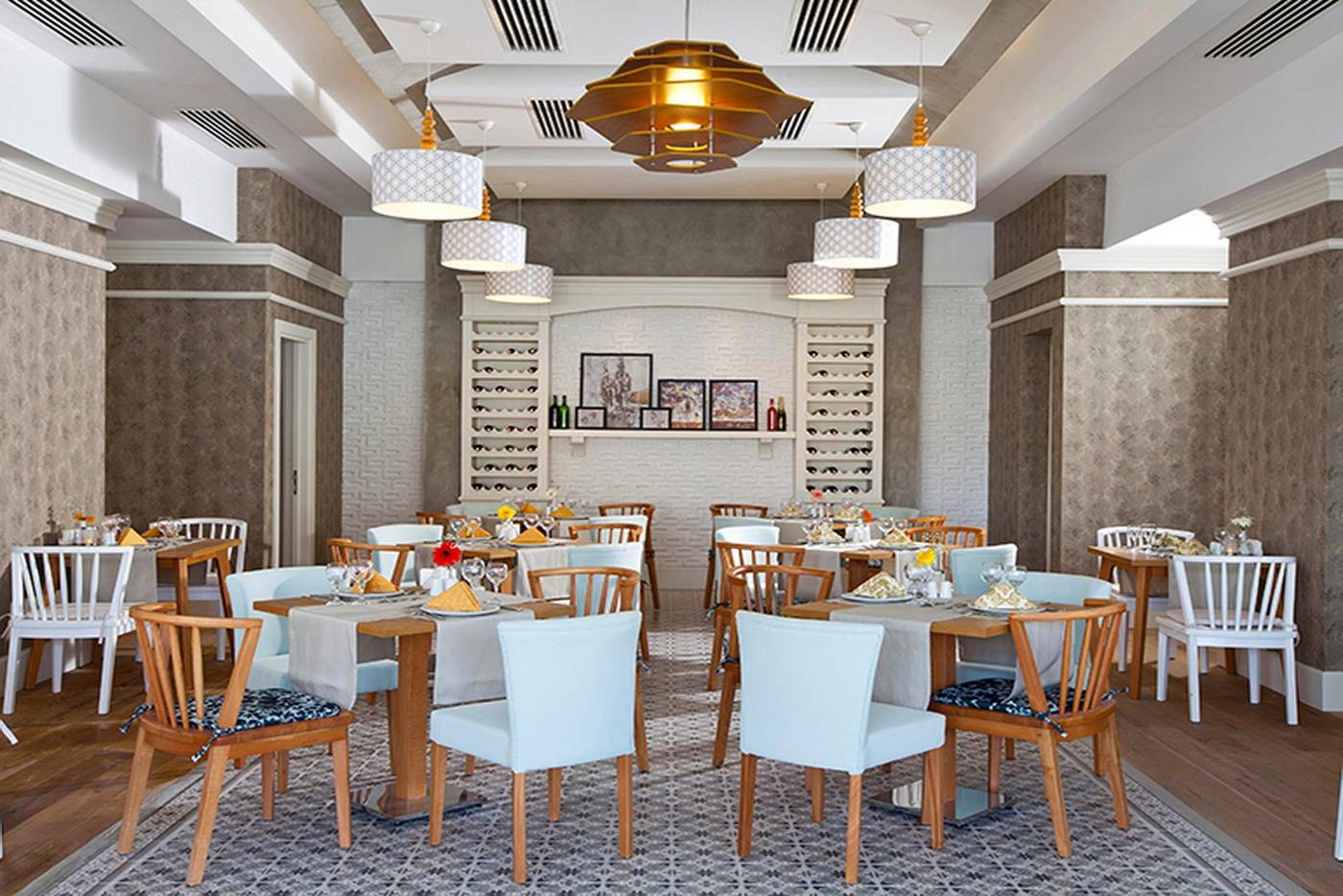 Grand-Park-Lara-Restaurant-36