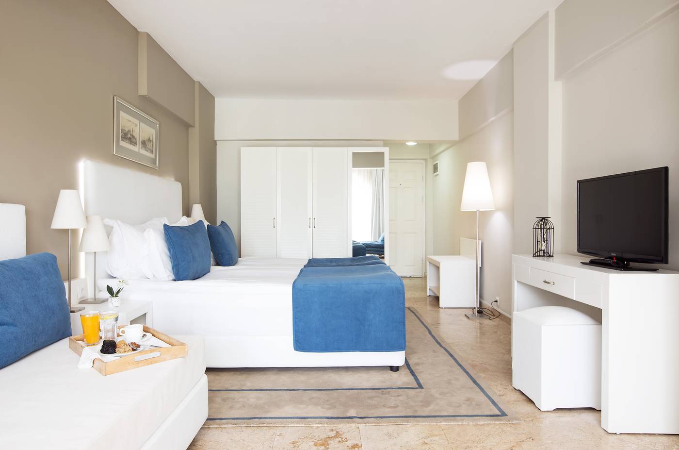 Marti-La-Perla---Adult-Only-Room-20