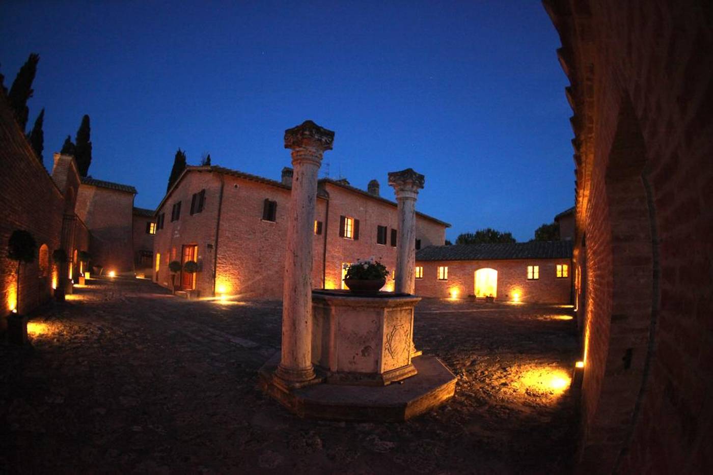 Castello di Leonina-Italy-Asciano (Siena)-General view-1