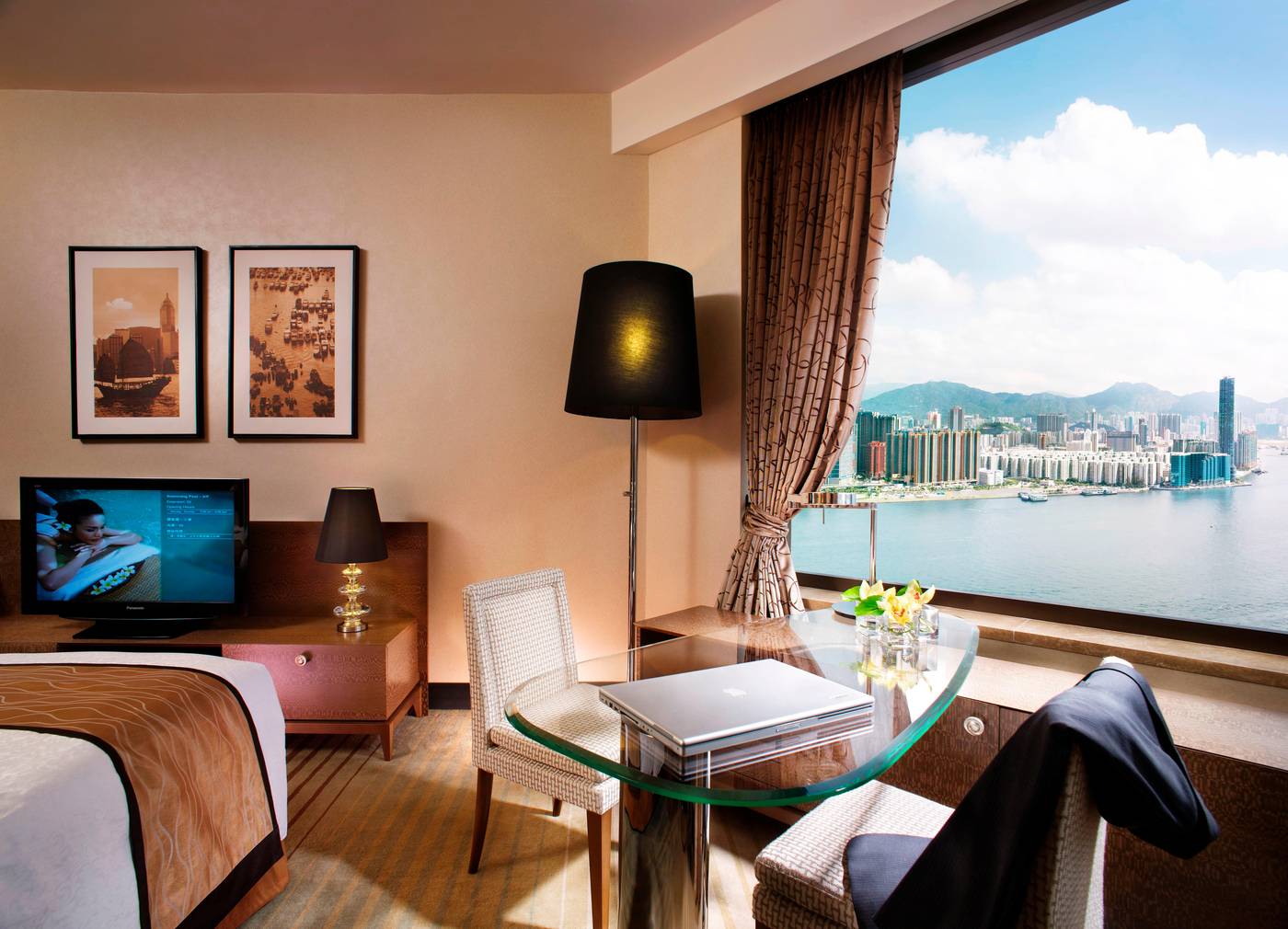 Harbour-Grand-Hong-Kong-Room-8