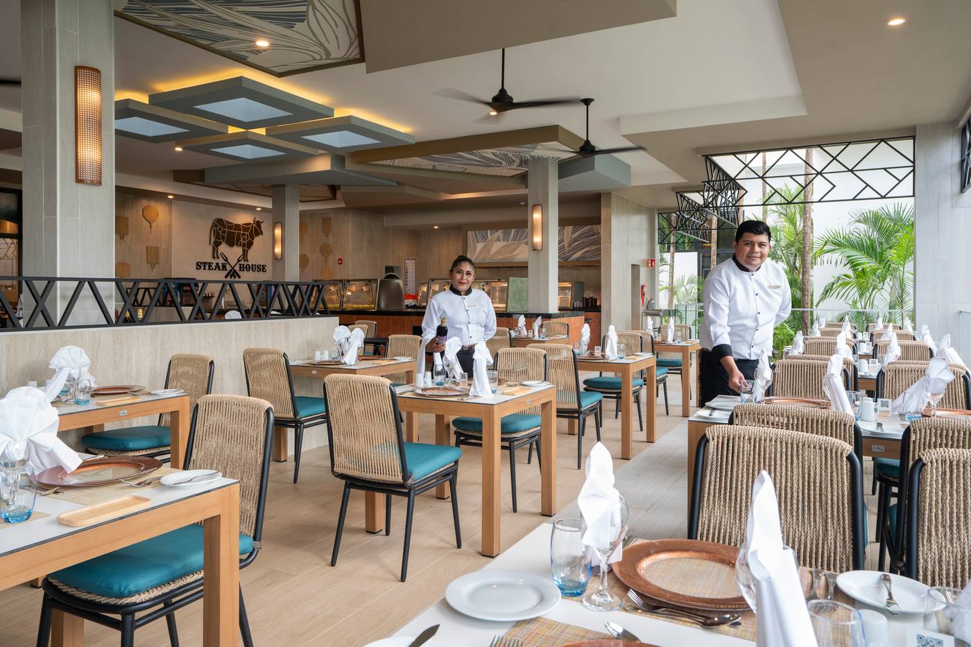 Riu-Caribe-All-Inclusive-Restaurant-33