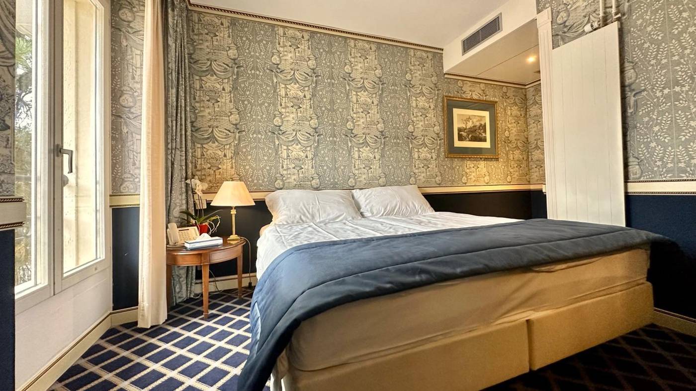 Carlton Lausanne Sa-Switzerland-Lausanne-General view-9