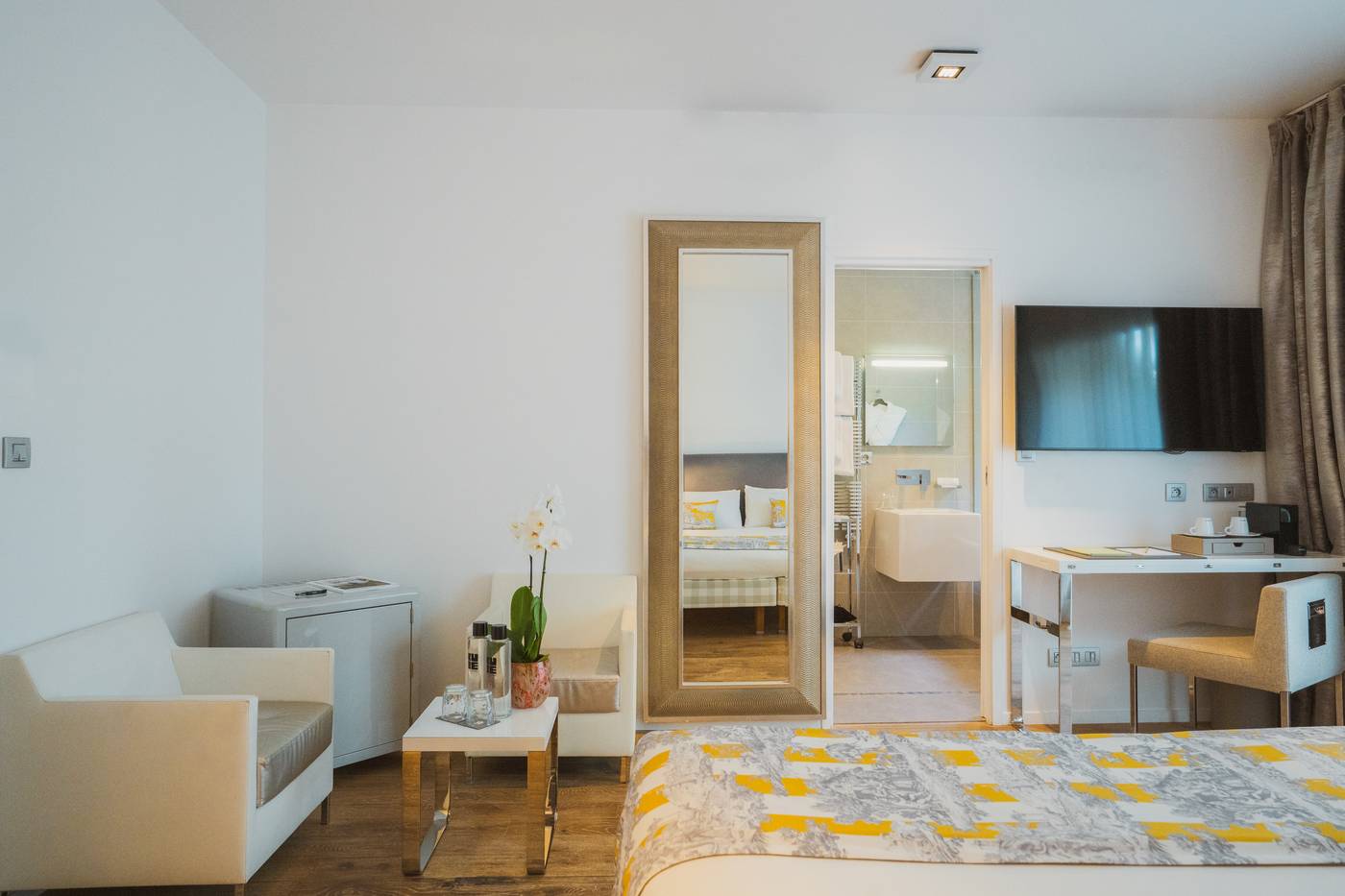 Kube-Hotel-St-Tropez-Room-61