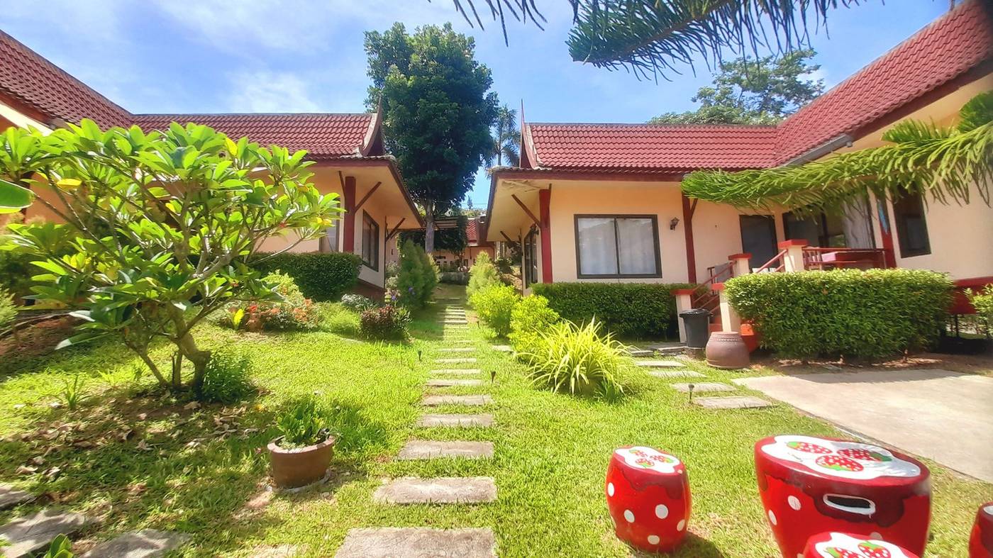 Samui-Diving-Resort-by-ZUZU-General-view-4