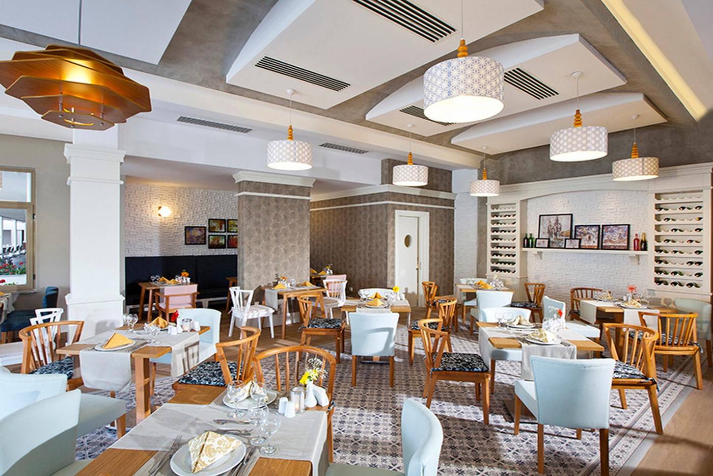 Grand-Park-Lara-Restaurant-30