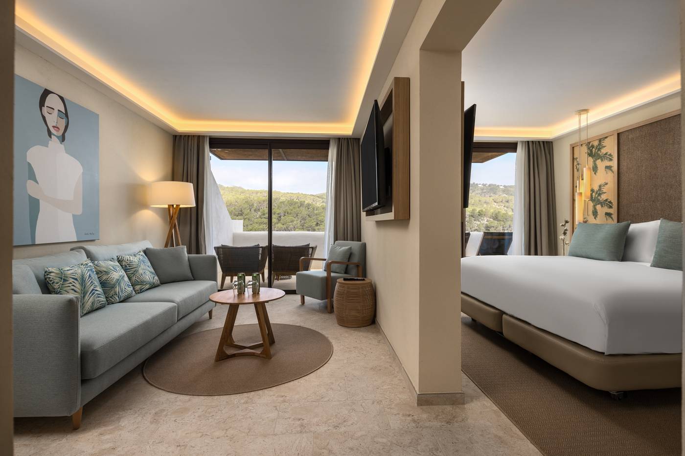 Club Cala San Miguel Hotel Ibiza, Curio Collection by Hilton