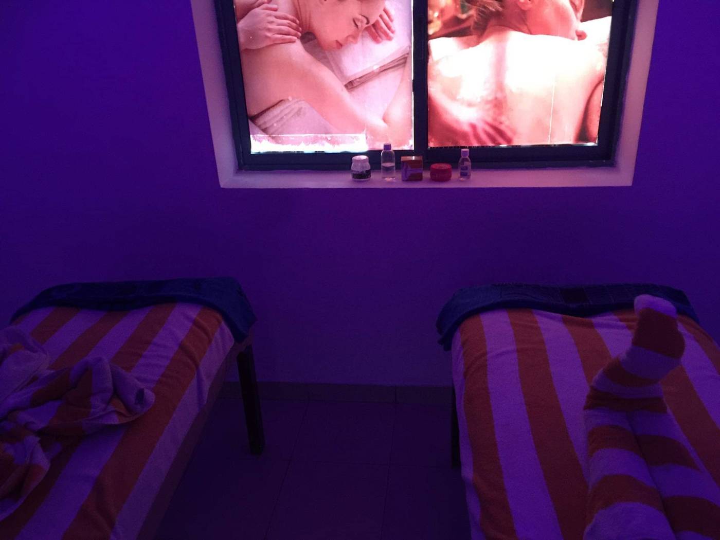 Dive-Inn-Resort-Sports-and-Entertainment-74