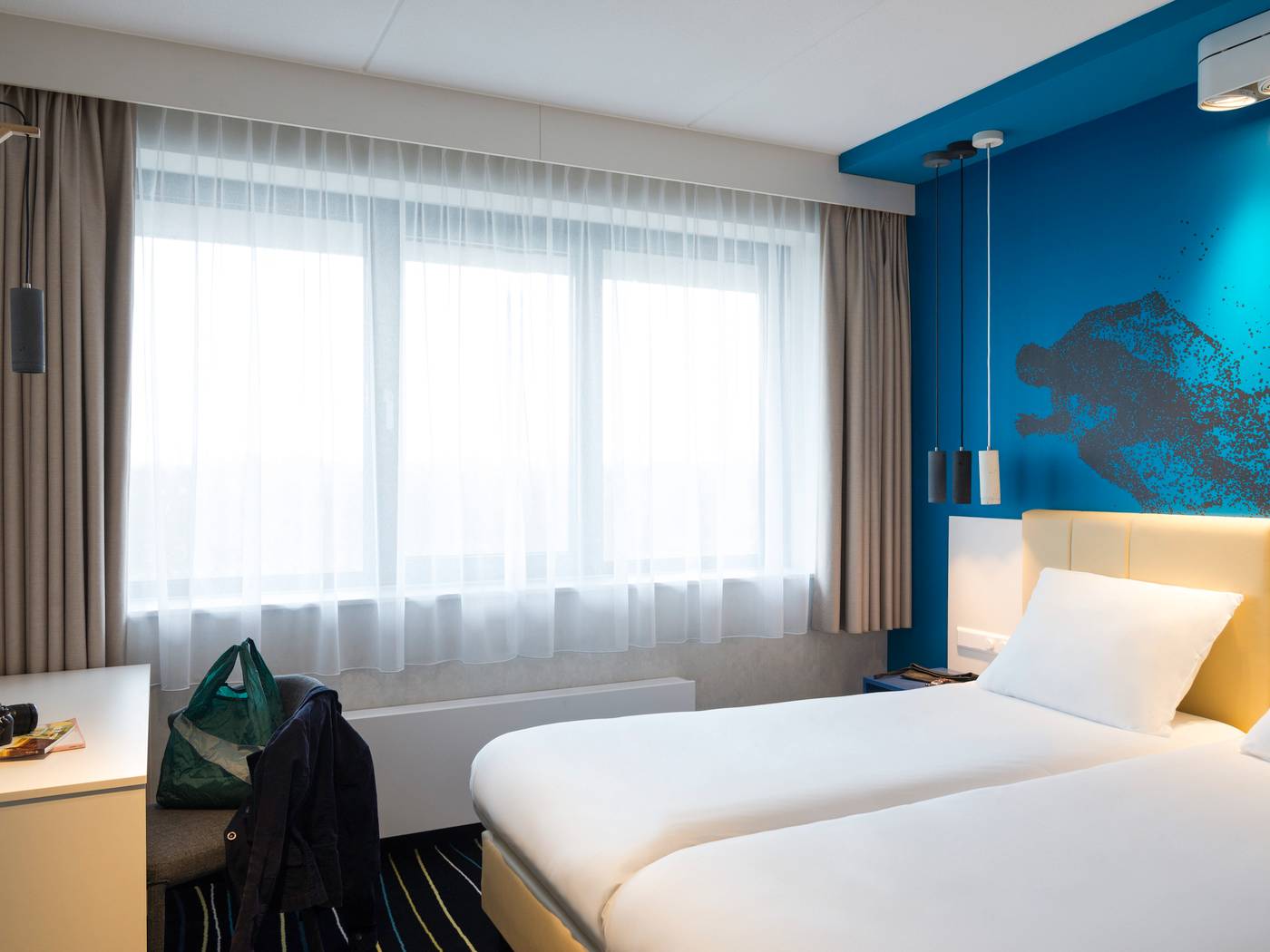 ibis-Styles-Haarlem-City-Room-34