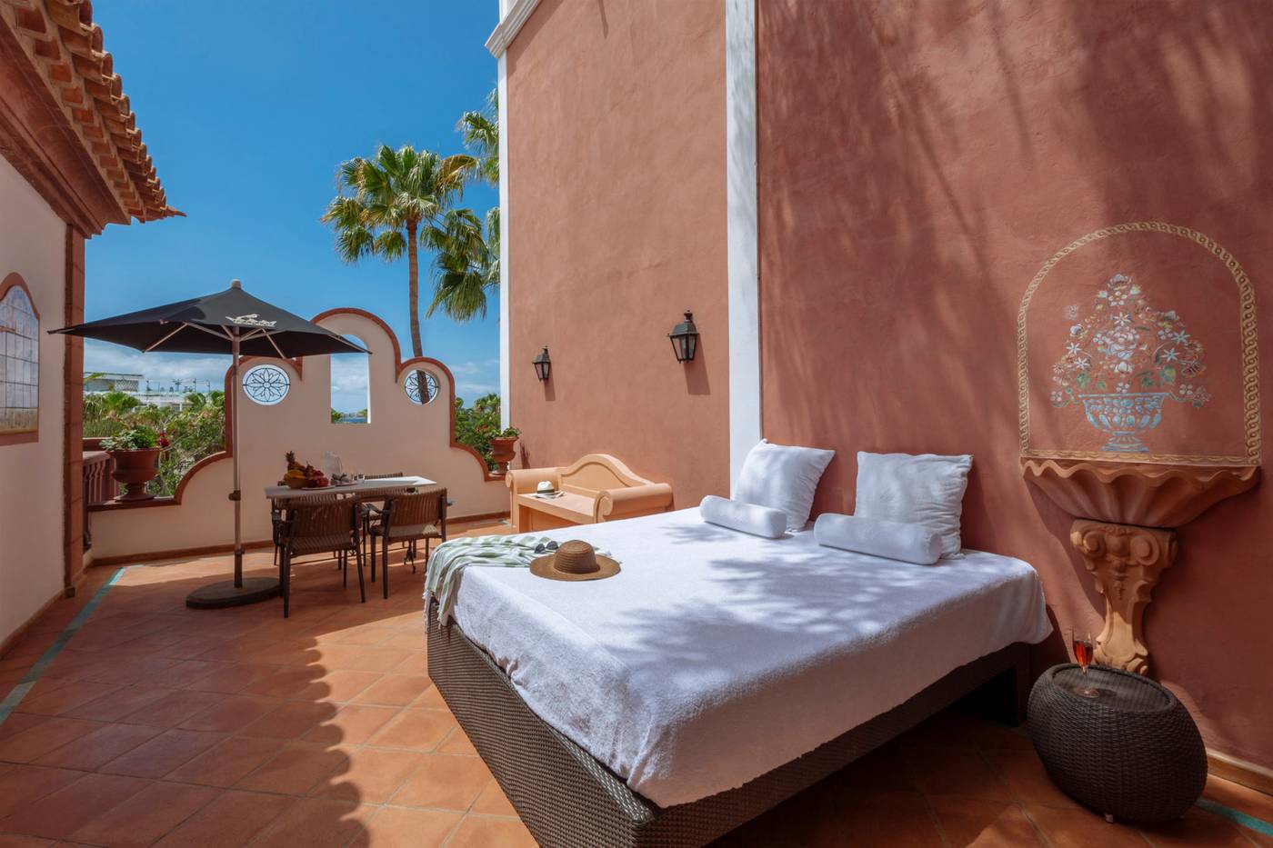 Bahia-del-Duque-Room-13
