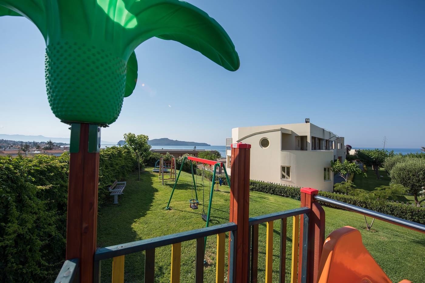 Cretan-Dream-Royal-Hotel-Sports-and-Entertainment-71