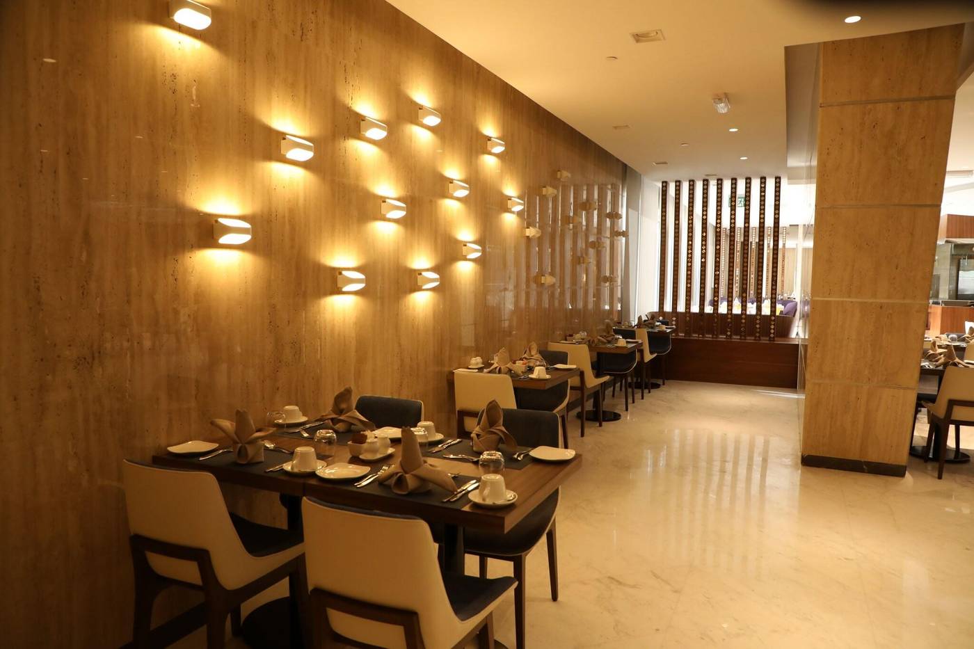 Vip-Hotel-Restaurant-32