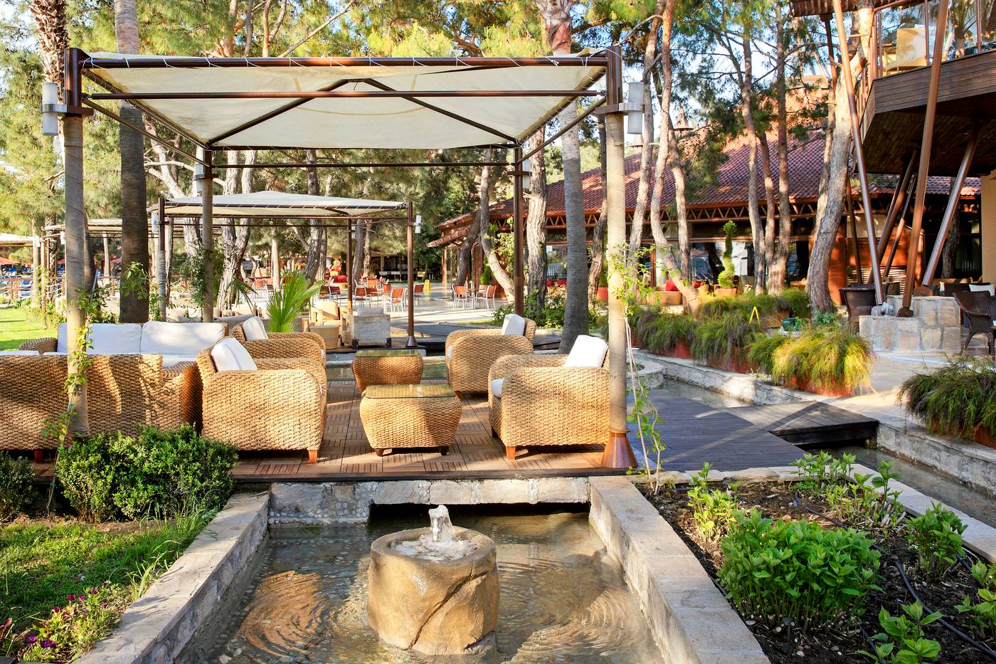 Marti-Myra-General-view-11