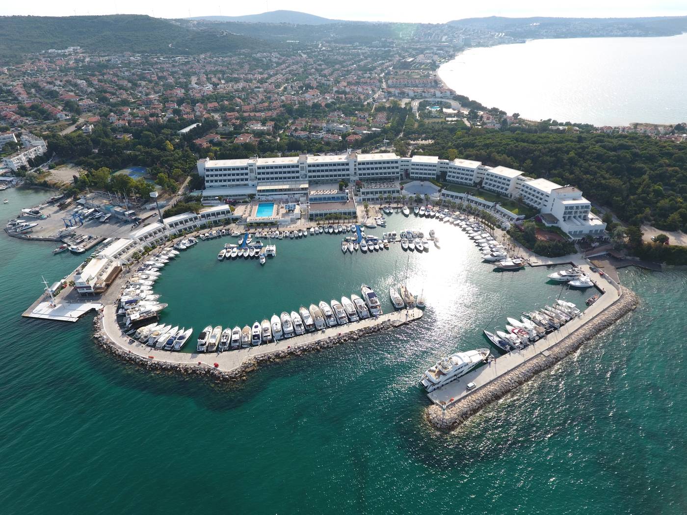 Altin-Yunus-Resort---Thermal-Hotel-General-view-3