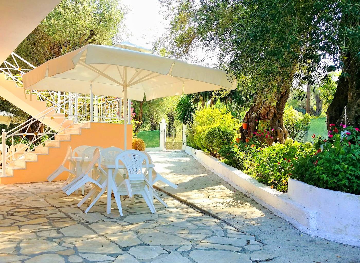 Marilena-Apartmets---Studios-General-view-12