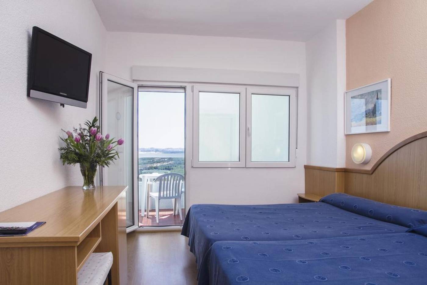 Playas-de-Guardamar-Room-13