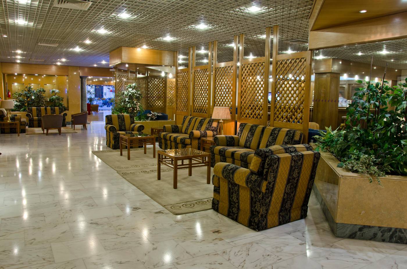 VIP-Inn-Berna-Lobby-5
