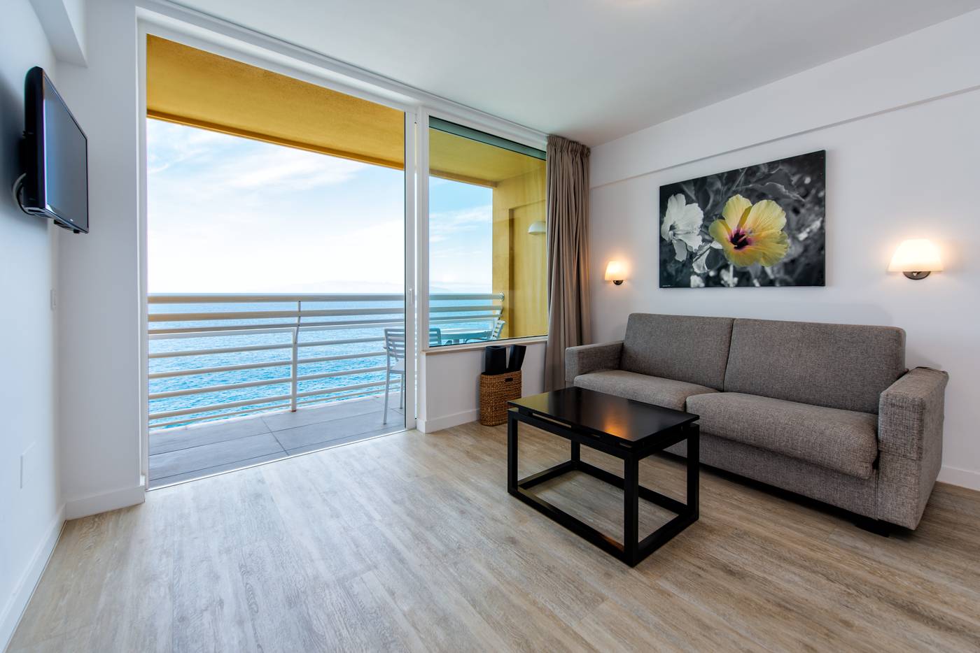 Atlantic-Holiday-Room-22
