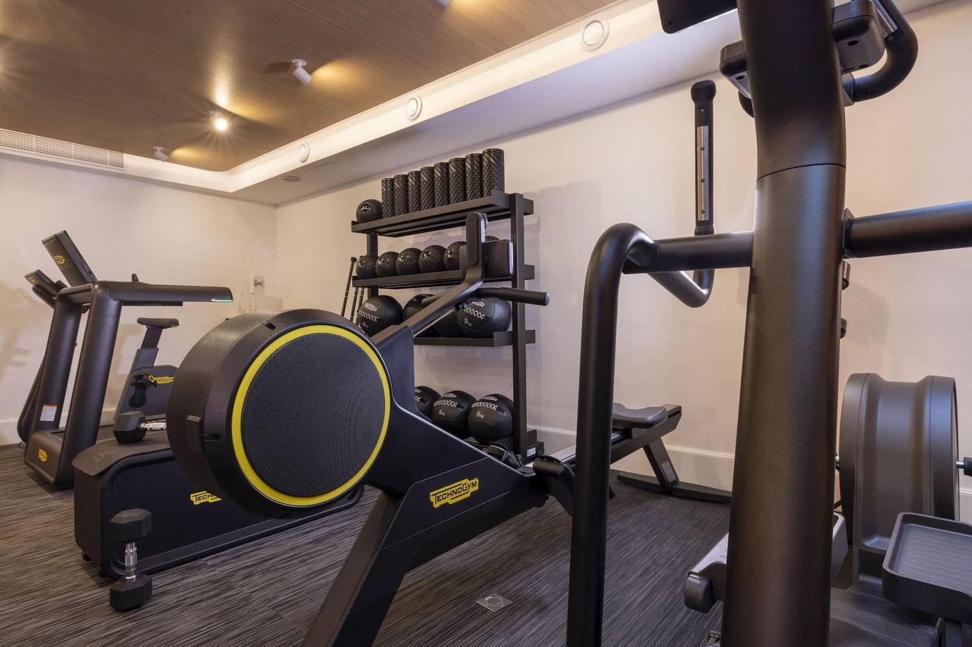 Quinzerie-Hotel---Tour-Eiffel-Sports-and-Entertainment-70