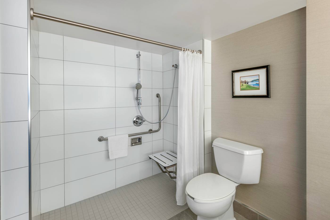 Hilton-Vancouver-Metrotown-Room-34