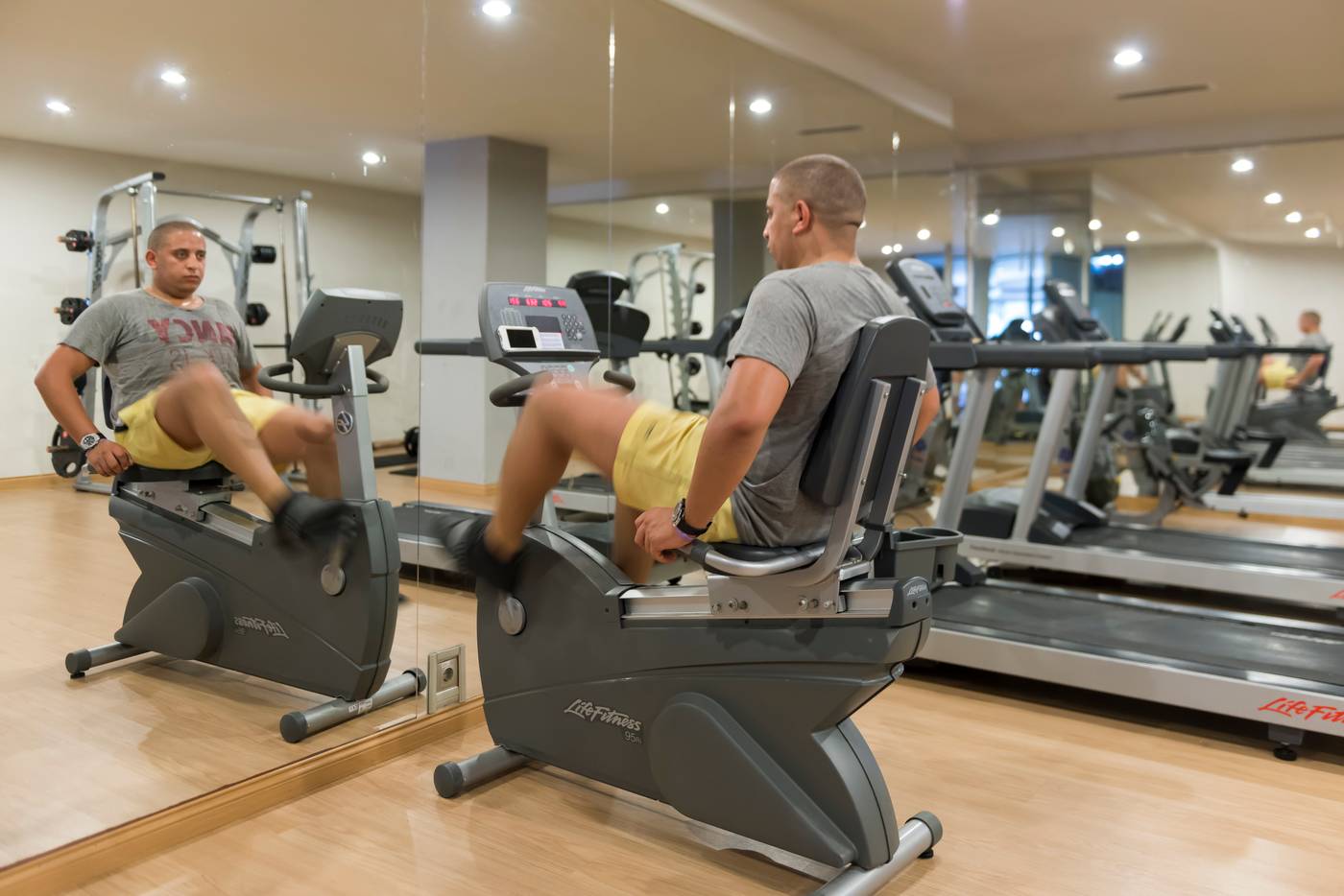 Golden-Rock-Beach-Hotel-Sports-and-Entertainment-36