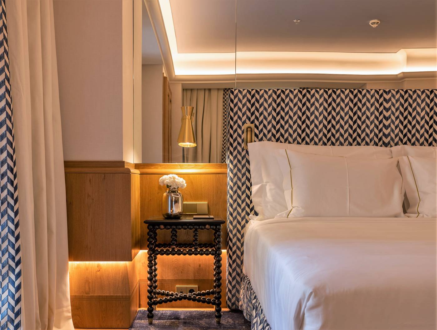 Palacio-Solecio-Room-15