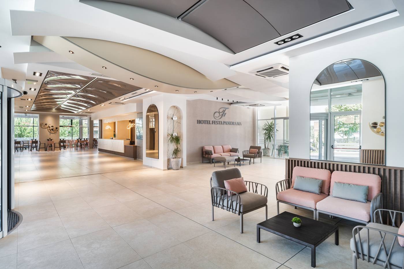 Festa-Panorama-Lobby-42