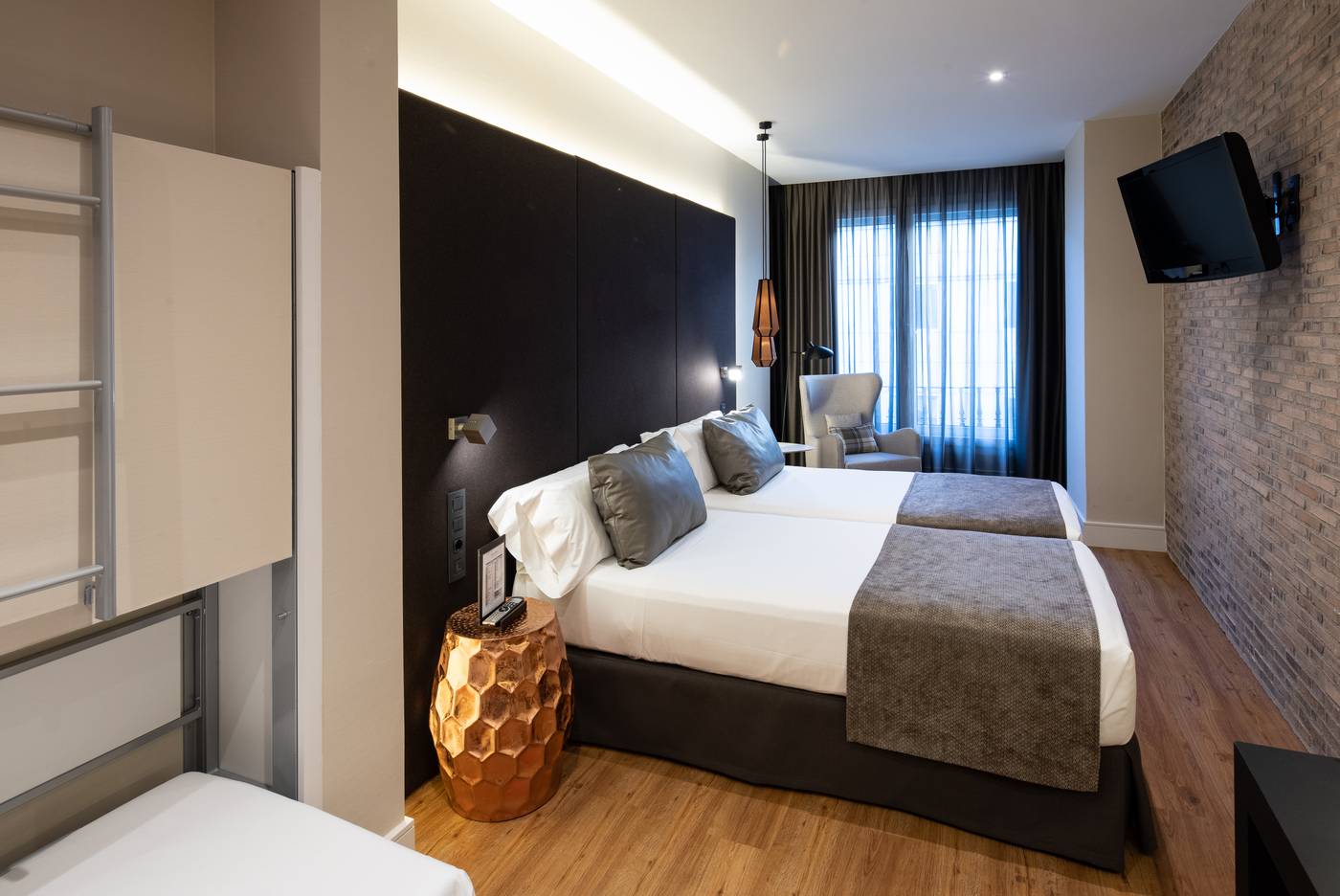 Catalonia-Gran-Via-Madrid-Room-30