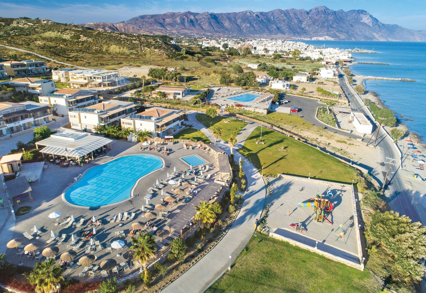 Grand-Blue-Beach-Hotel-General-view-75