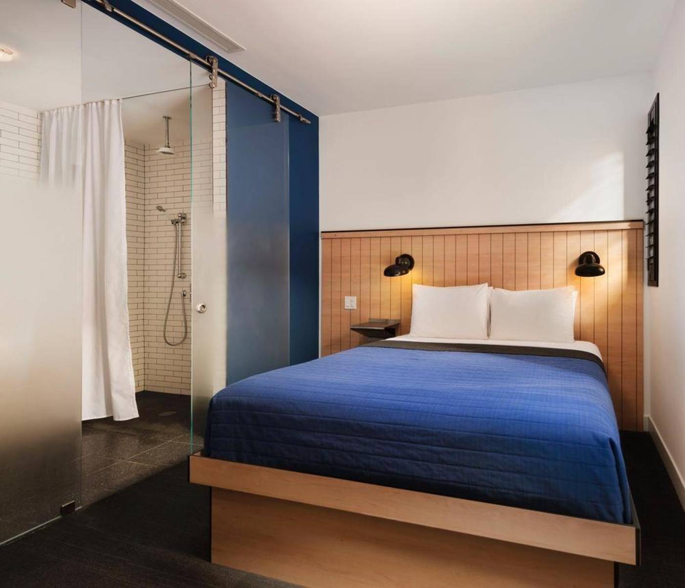 The-Pod-Hotel-39th-Street-Room-15