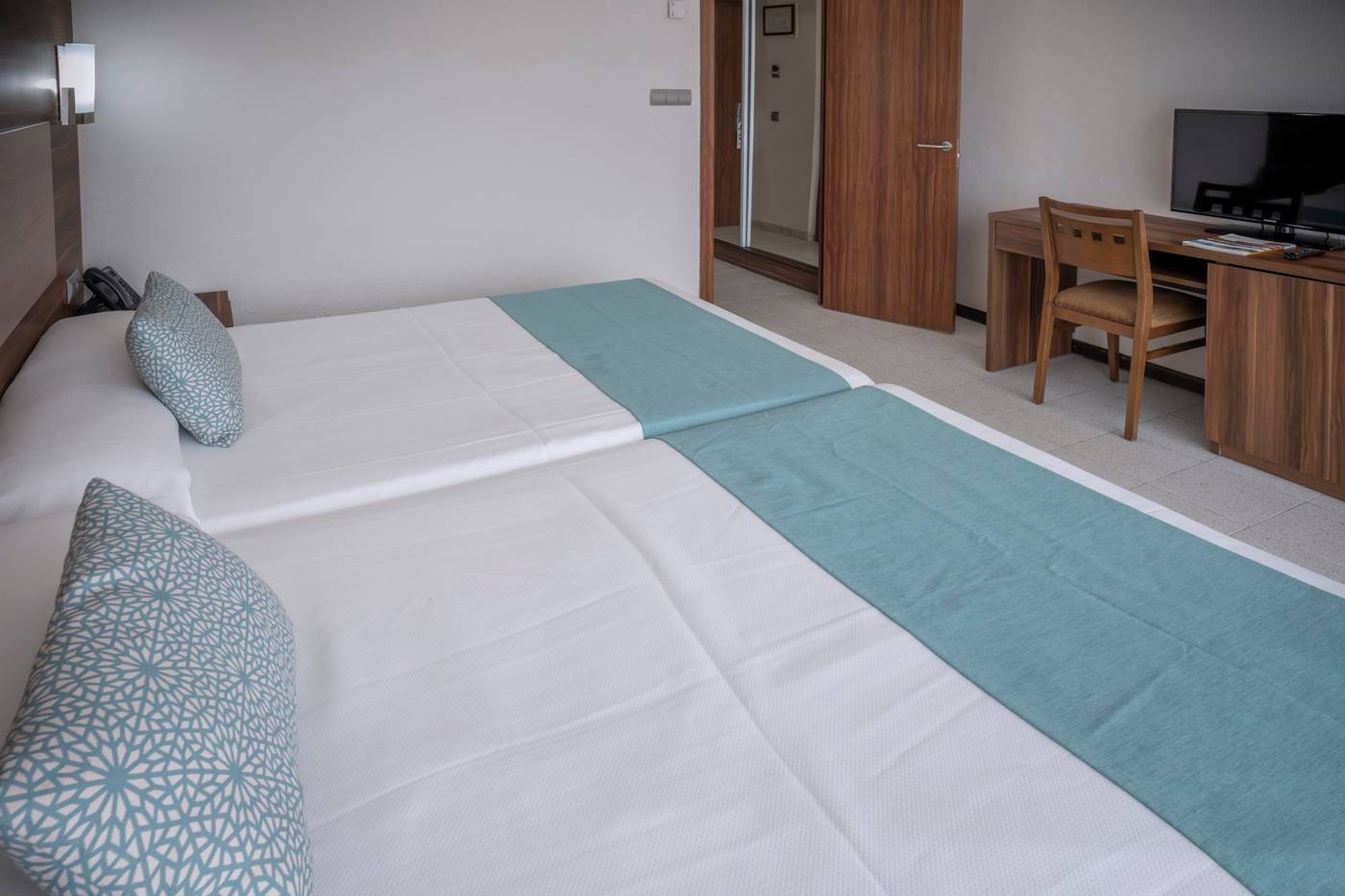 4R-Gran-Europe-Room-18